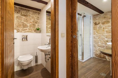 Gallery image of Holiday Home Mamita - Heated pool in Šestanovac