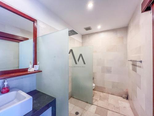 Koupelna v ubytování Villa Alamanda Canggu Bali