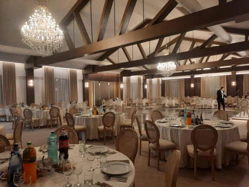 Restoran atau tempat lain untuk makan di Casa Domnească Cacica