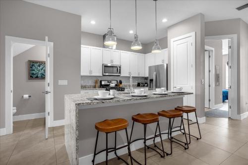 Magical Vacation Home 3 min from Disney photo 17