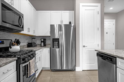 Magical Vacation Home 3 min from Disney photo 21