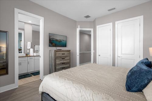 Magical Vacation Home 3 min from Disney photo 12