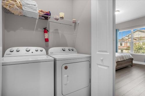 Magical Vacation Home 3 min from Disney photo 30