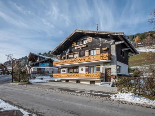 Appartement cosy avec WiFi, parking privé et animaux admis