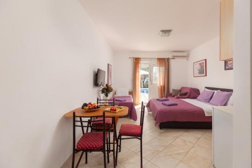 Imagen de la galería de Villa Mia Apartments, en Bijela