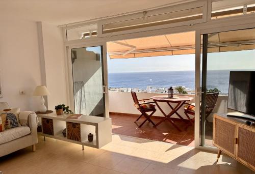 APARTMENT CHAO VOLCANO sea view, heated pool, AC