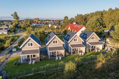 Zachodni Wiatr - Dom Fok