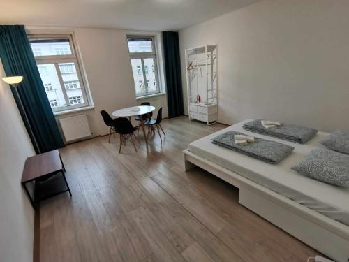 Central Apartment metro 1 min.