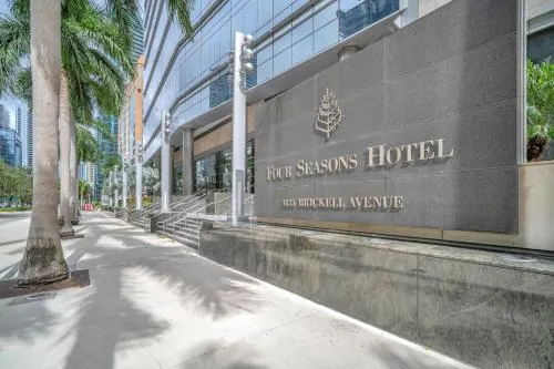 2 Bedroom OR King Studio Suites Four Seasons Hotel Miami Free Wi-Fi & Free Parking photo 14