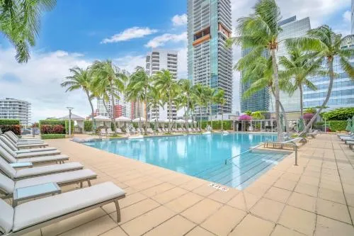 2 Bedroom OR King Studio Suites Four Seasons Hotel Miami Free Wi-Fi & Free Parking photo 44