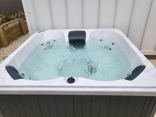 a jacuzziificialificialificialificialificialificialificialificialificialificialificial at Coastal Pod in Port Macquarie