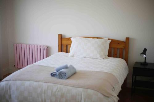 Легло или легла в стая в Perfectly modern living home in Burwood