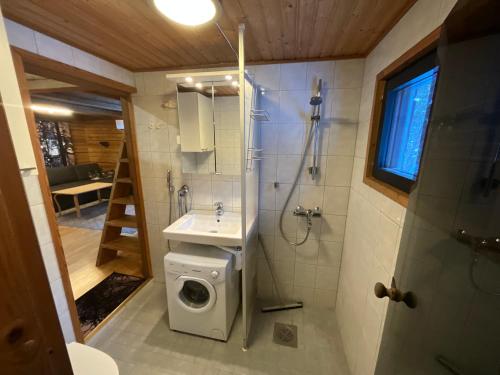 Et badeværelse på Rukan Rinnetie 11A