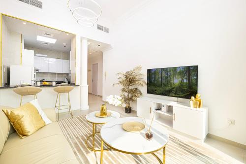 Luxury 1 Bedroom On Marina Walk, Sleeps 6, 1 Min to Metro photo 2