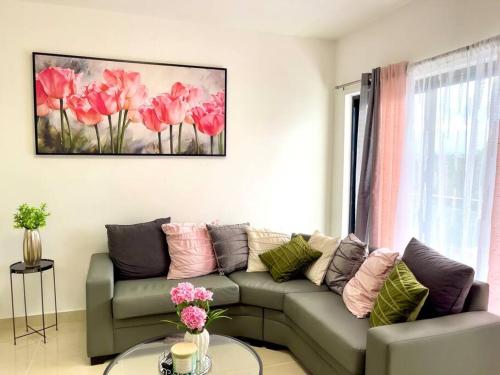 Torre Solarium next to PUCMM