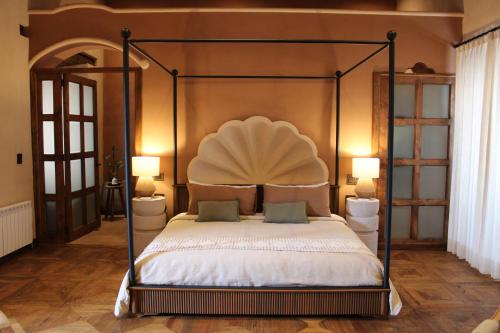 Hotel Ibarra 14にあるベッド