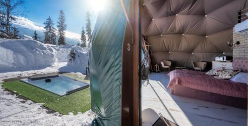 Peak Glamp & Jacuzzi durante el invierno