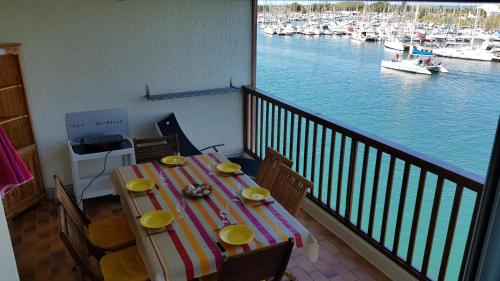 Superbe vue mer T3 70 m2 standing Cap d'Agde 6 pers 2 chambres