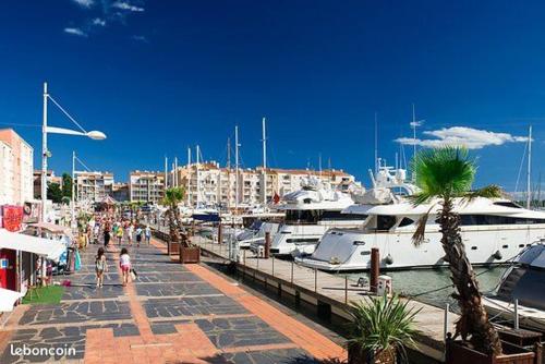 Superbe vue mer T3 70 m2 standing Cap d'Agde 6 pers 2 chambres