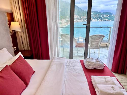 ストモレにあるHotel Porto Soleのギャラリーの写真
