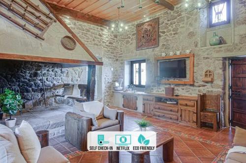 Fotografie z fotogalerie ubytování Villamia v destinaci Coirós