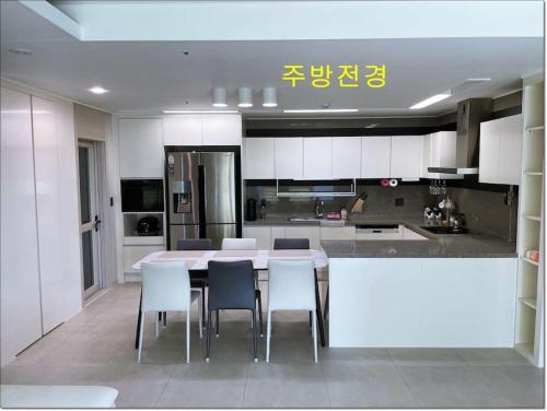 KCC 레지던스1호 울산스테이 오션뷰#해변펜트하우스#호화아파트#전망좋은집_2