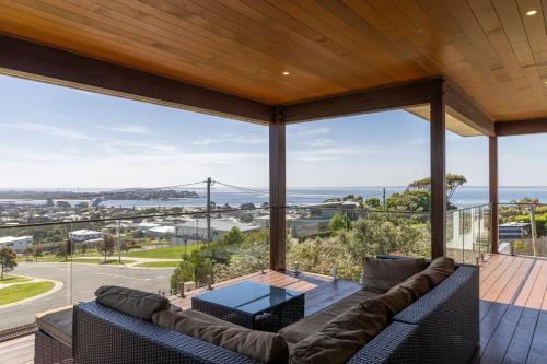 Gallery image of Bridge View in San Remo