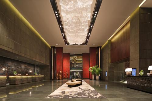 InterContinental Changshaのロビーまたはフロント