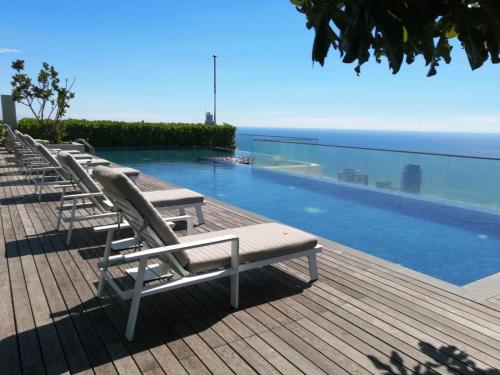 Bazén v ubytování Altair Luxury Colombo by Miracle nebo v jeho okolí