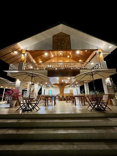 Restaurace v ubytování Treeshade Resort & Spa Moalboal