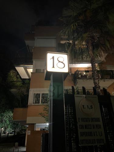 Orti18 - Luminoso bilocale con self check-in a Ponte Milvio