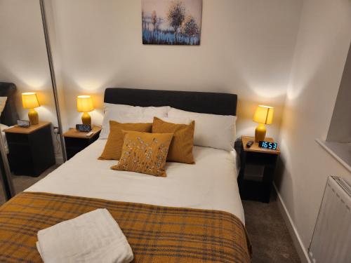 Beautifully Fab 3 bedroom 4 beds New home 8 guests Stretford Trafford photo 8