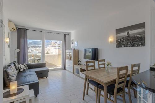 Apt BenalBeach Sunny with sea views