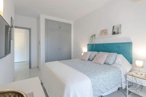 Apt BenalBeach Sunny with sea views