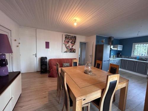 Η κουζίνα ή μικρή κουζίνα στο Bel appartement vue mer.