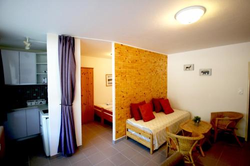 Mountain Breezes Studio- Top 3