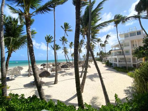 DELUXE BAVARO BEACH VILLAS AND SUITES - Best Location, Quality and Value for Your Vacation Rentals