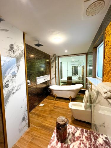 Hotel Crown Innにあるベッド