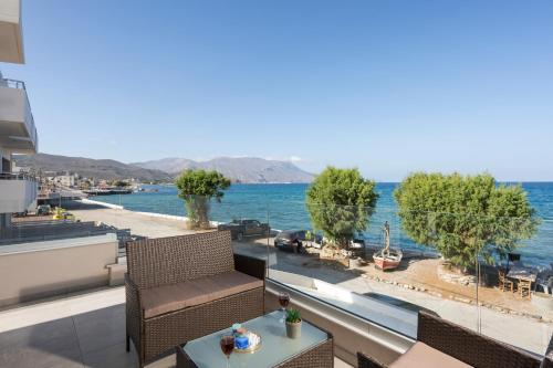 Alexia Seaview Apartments