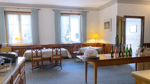 Posezení v ubytování Landgasthof Rebstock Weil am Rhein / Basel