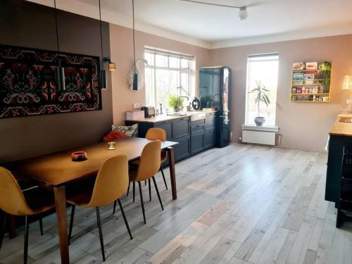 Gallery image of 2 bedroom apartment with a loft- close to downtown in Reykjavík
