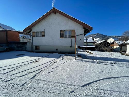 Blässchopfhüsli en invierno