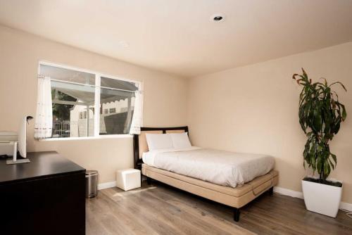 Lovely Studio in Mid-City near Koreatown