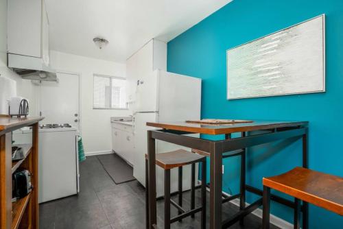 Delightful 1BR home in the Heart of K-Town