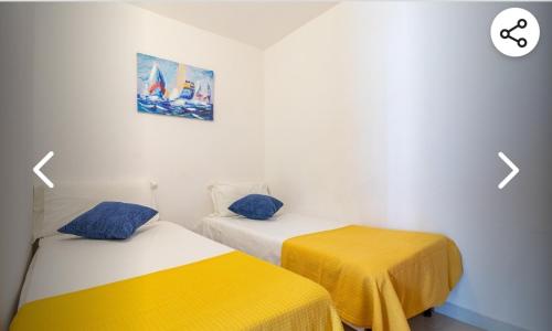 Cama o camas de una habitación en Casa indipendente a 20m dal mare