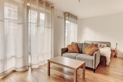 Le Curie - Saint Cyr