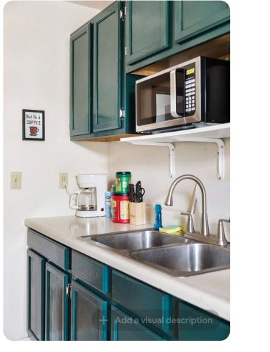 Una cocina o zona de cocina en Walk 2mins to West Point Academy! Free private parking WiFi