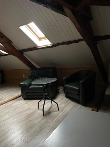 Χώρος καθιστικού στο Logement entier près de Mauleon.8/10 personnes