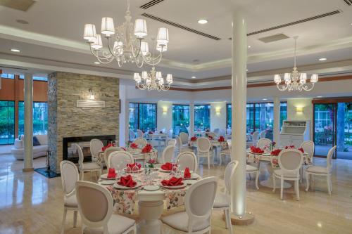 Гостиная зона в Dobedan World Palace Hotel ''Ex Brand Alva Donna World Palace ''