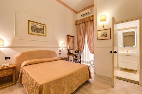 Hotel Martini Image